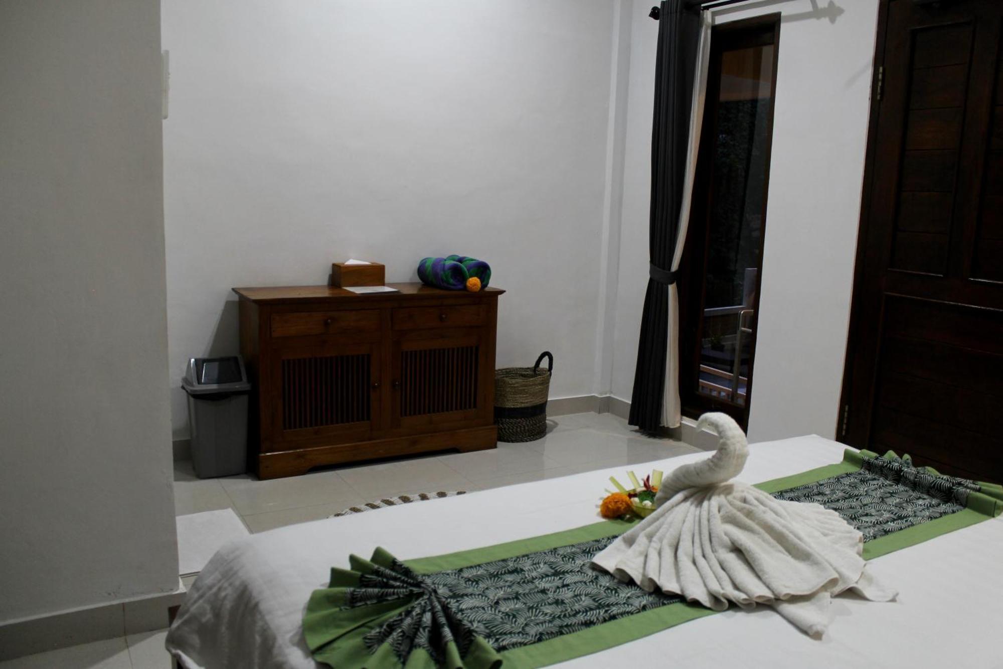 Hanaka Riverside Ubud Ngoại thất bức ảnh