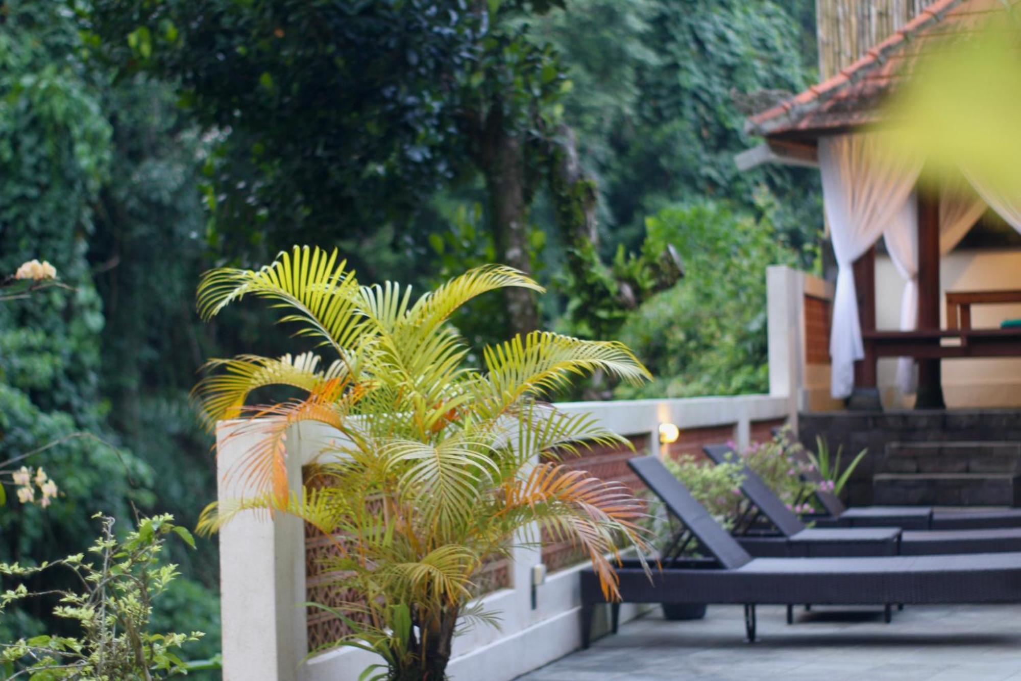 Hanaka Riverside Ubud Ngoại thất bức ảnh